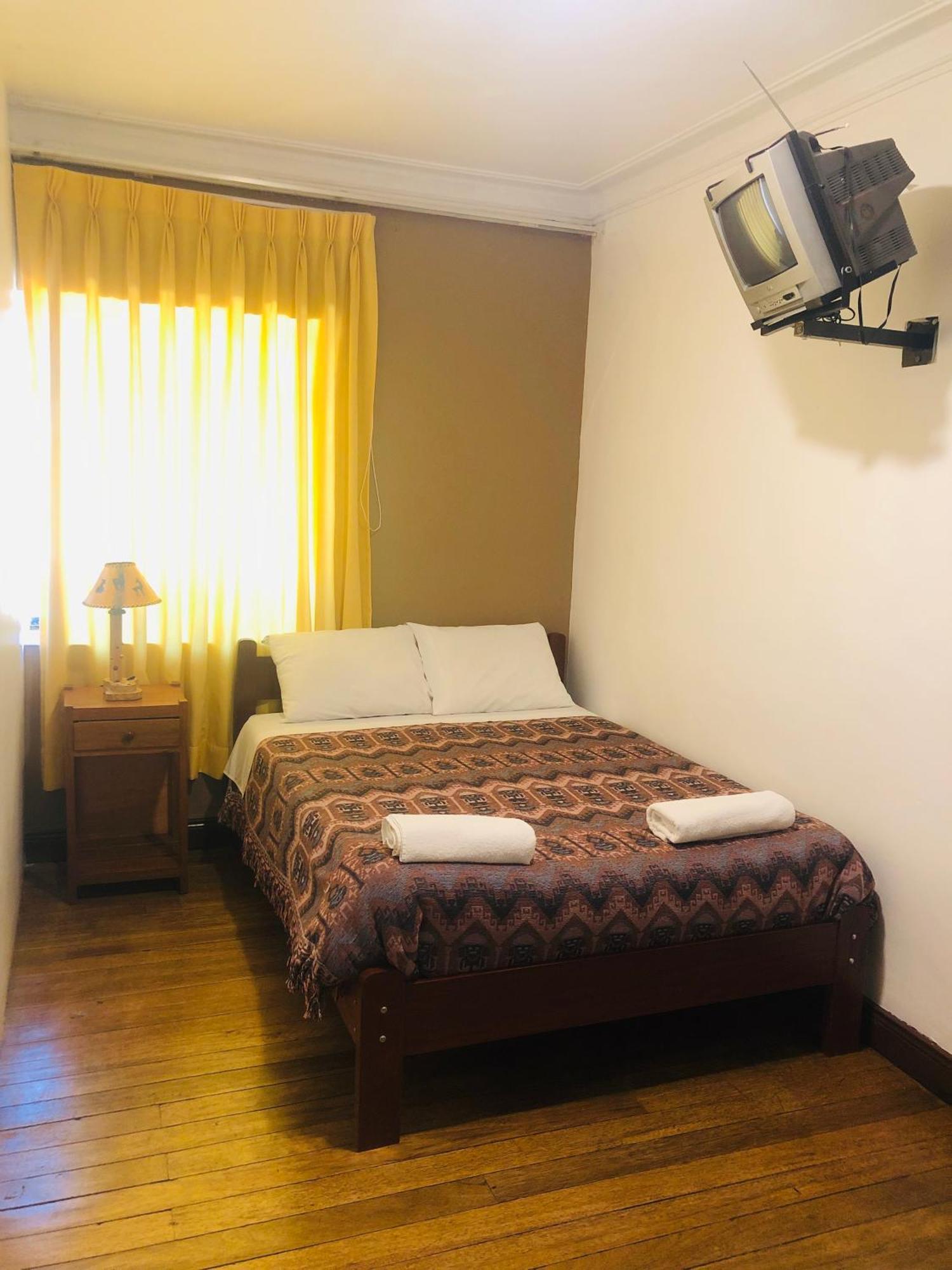 Double Room Private Bathroom